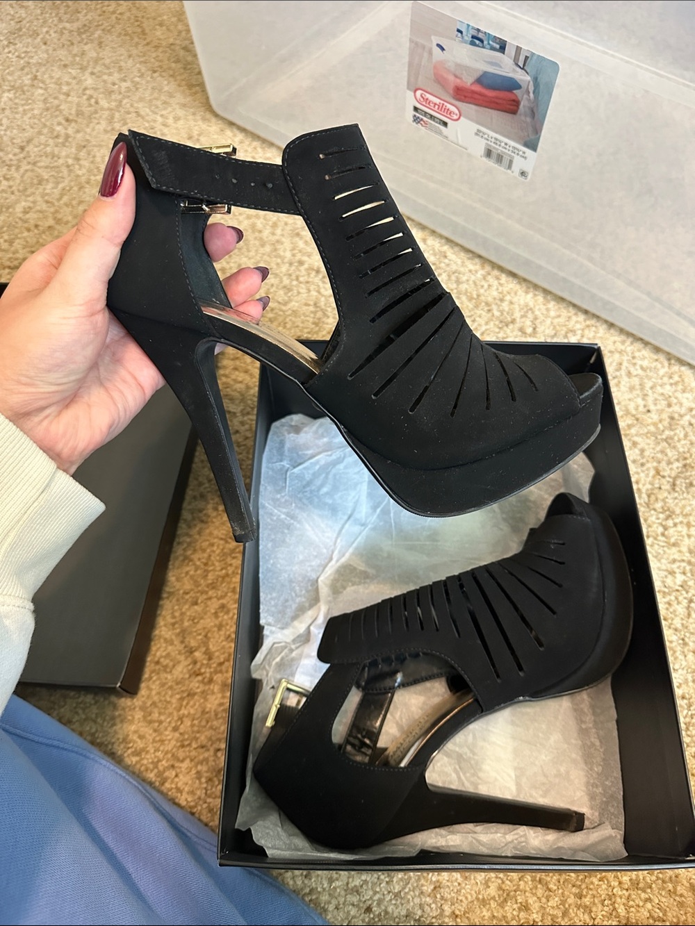 Dominique Nicole Black Heel